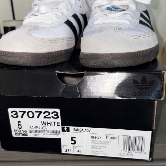 Adidas White and Black sambas size 5 - Picture 7 of 8